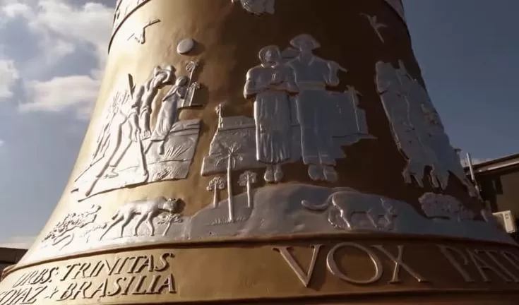 VOX PATRIS: O Maior Sino que Badala do Mundo no Novo Santuário do Divino Pai Eterno