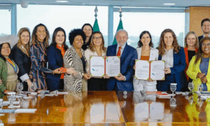 AVANÇO: Presidente Lula Sanciona Cota de 30% para Mulheres em Conselhos de Estatais