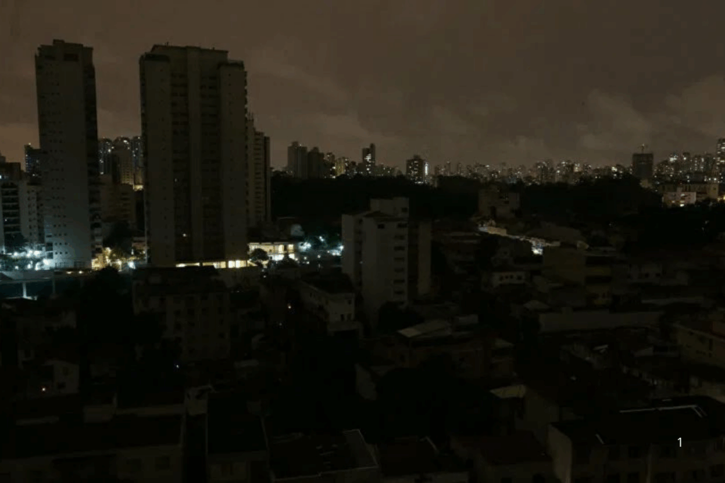 APAGÃO: Interrupção no Sistema Elétrico Nacional Atinge 25 Estados e o Distrito Federal Durante a Madrugada