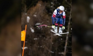 LENDA: Lindsey Vonn Sofre Queda Grave no Downhill e é Levada de Helicóptero na Olimpíada de Inverno