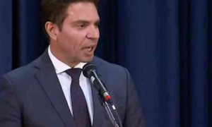 FORAGIDO: Alexandre Ramagem é Preso pelo Serviço de Imigração dos EUA