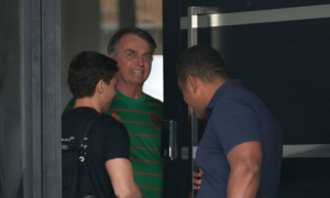 CONDENADO: Defesa pede Anulação de Condenação e Absolvição de Bolsonaro no STF