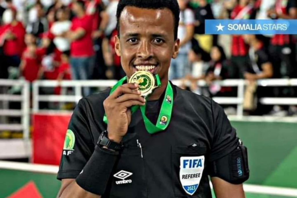RECONHECIMENTO: Árbitro Barrado da Copa do Mundo Vira Herói na Somália e Recebe Convite para Atuar no Canadá