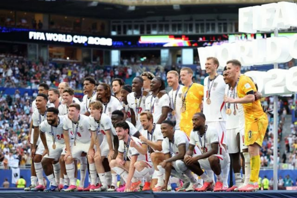 HISTÓRICO: Inglaterra Goleia a França por 6 a 4 e Conquista o Bronze da Copa do Mundo de 2026