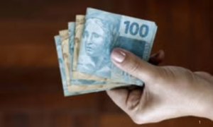 ESTIMATIVA: Governo Eleva Previsão do Salário Mínimo para R$ 1.741 em 2027, mas Valor Ainda pode Mudar