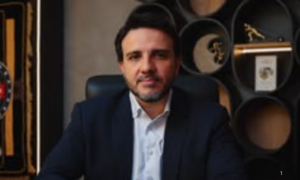 SUSPENSO: Toffoli Impõe Restrições à Campanha Digital de Renan Santos e Suspende Repasses do Fundo Eleitoral