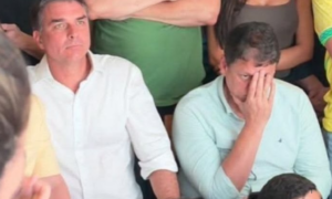 MIGRAÇÃO: Democratas dos EUA Criticam Possível Asilo a Flávio Bolsonaro e Cobram Explicações de Trump